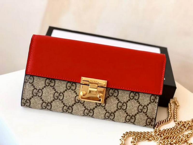 Gucci Handbags 383